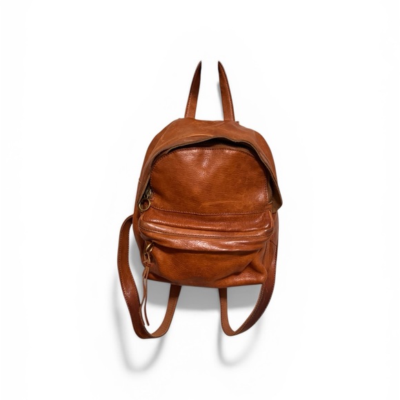 aushan faux leather backpack Lusso Los Angeles Dodgers Saxan it features multiple compartments to keep your belongings organized Mini Backpack Brown – APHISON